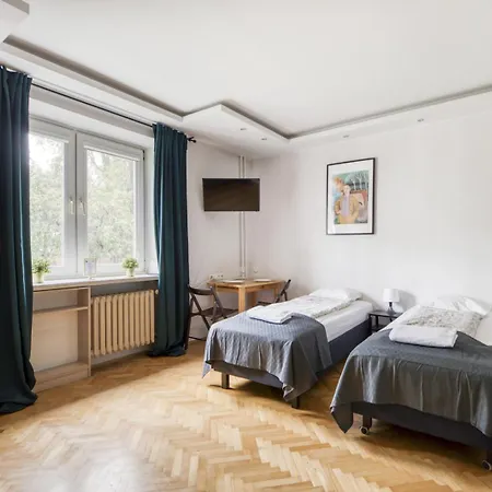 Labo Ogrodowa * ワルシャワ